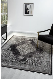 Fendi Traditional Medallion Rug
