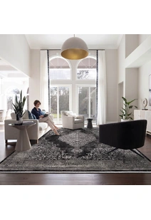 Fendi Traditional Medallion Rug