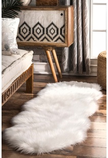 Fluffy White Fur Faux Sheepskin Rug