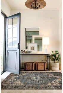 Heriz Transitional Medallion Rug