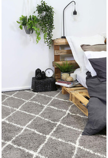 Maya Trellis Shaggy Rugs