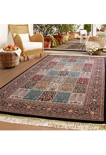 Mona Classic Oriental Fringed Rug