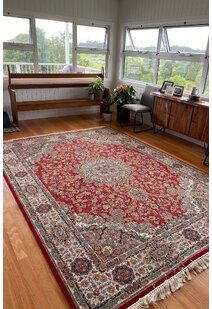 Parsa Red Medallion Oriental Rug