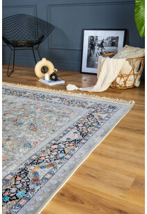 Prince Traditional Medallion Rug