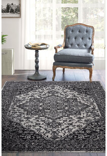 Sandy Traditional Medallion Rug