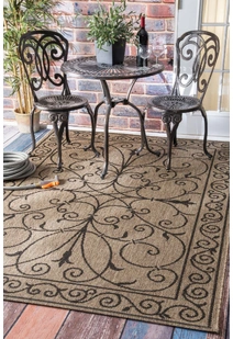 Subi Wrought Iron Flatweave Rug