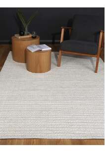 Zuri White Hand Loomed Rug